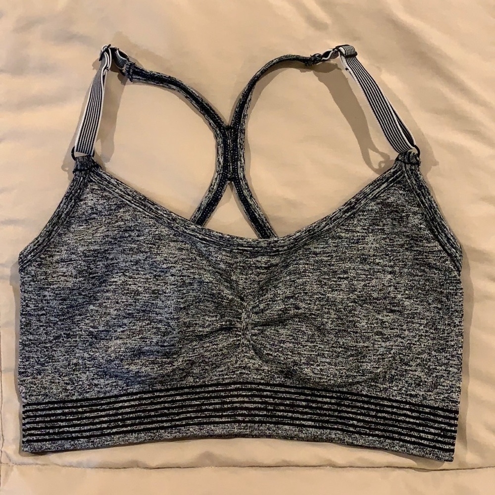 VSX Womens Gray/Black Sports Bra